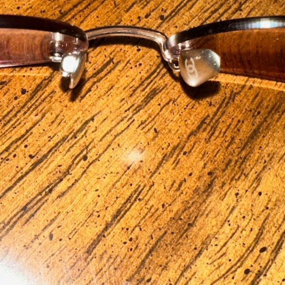 OVAL SUNGLASSES - CHANEL NEW 2023 - Coco Neige Sunglasses: Crystal CC Rimless - Picture 10 of 16